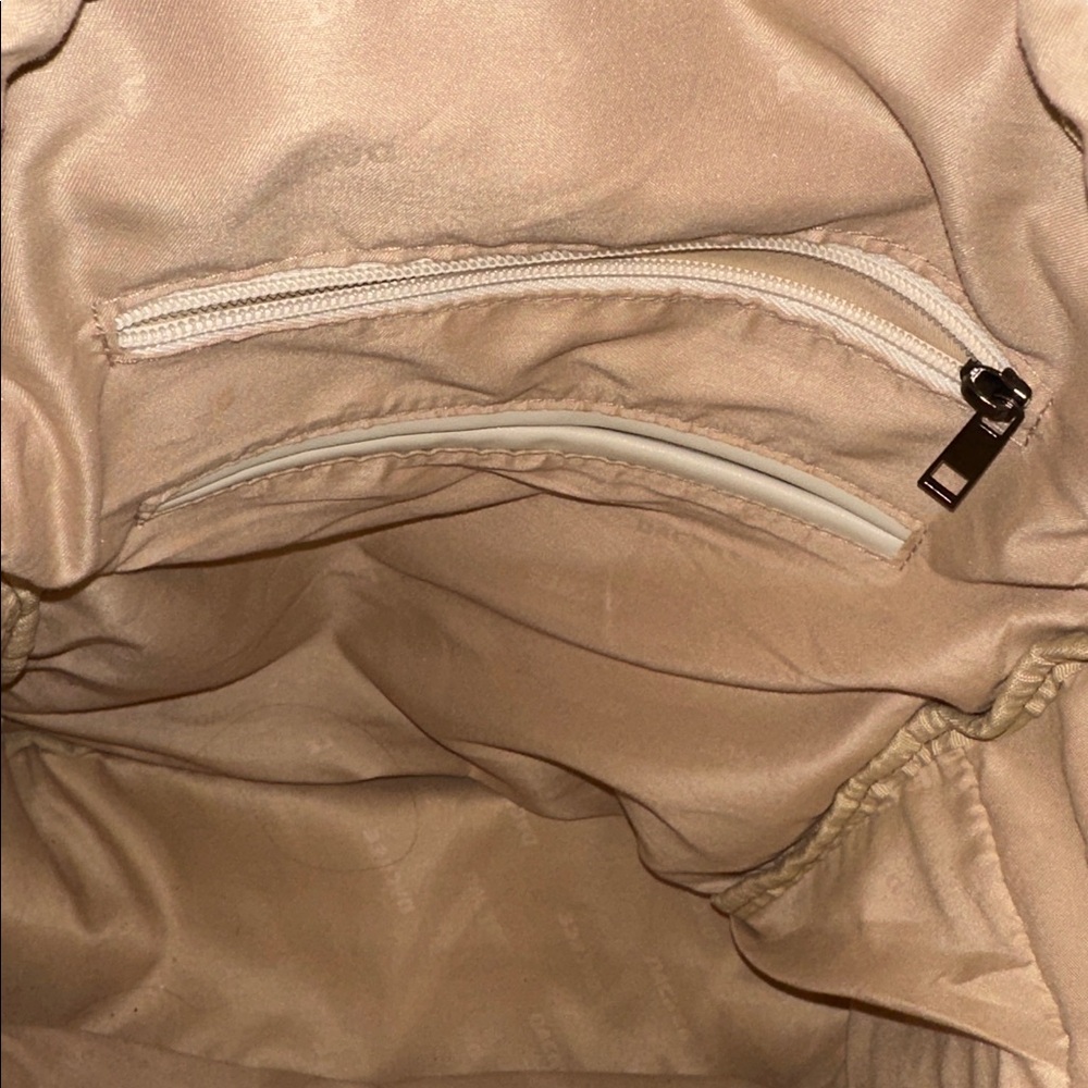 Rustic Reddish Floral Patterned Backpack. DACHEE.… - image 8